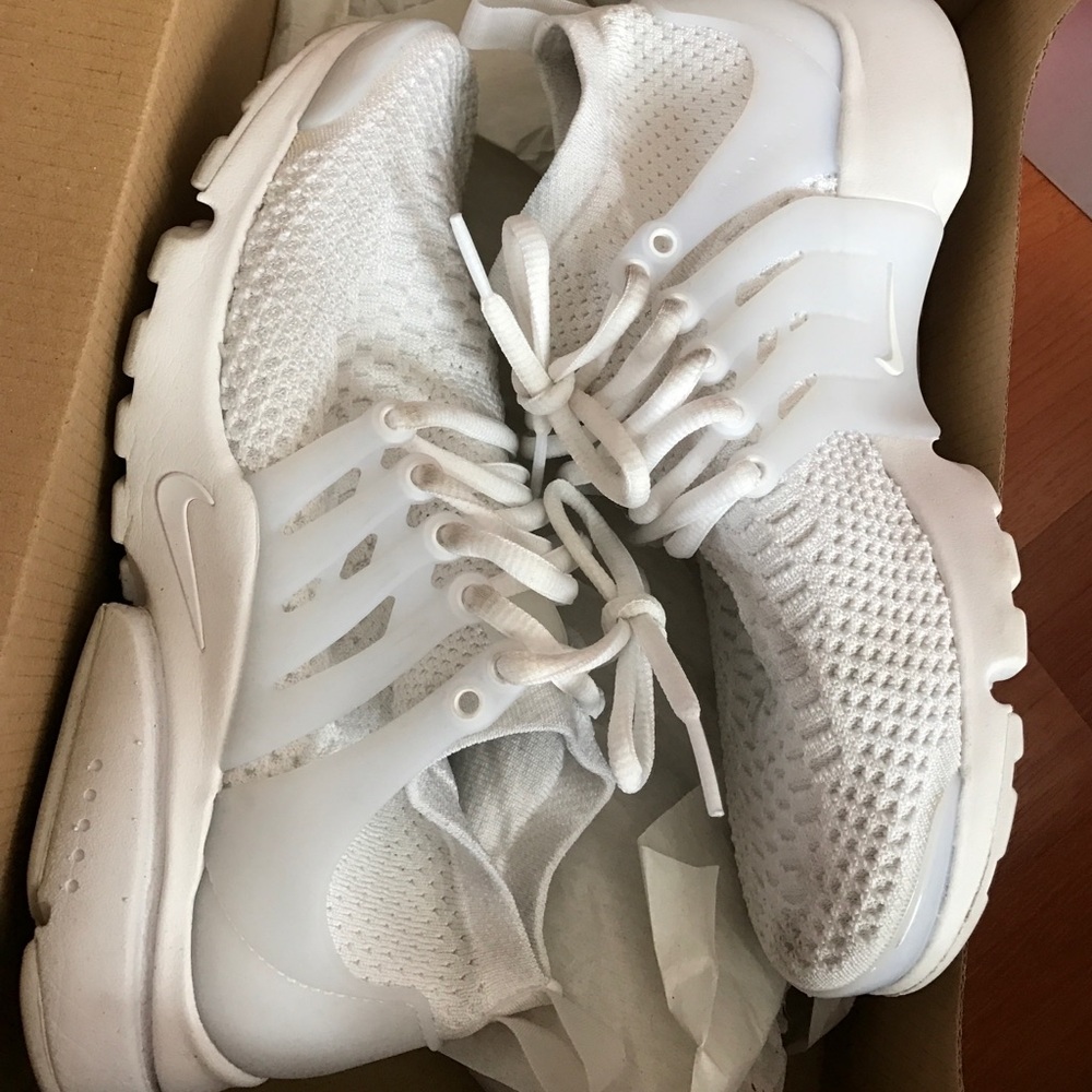 Nike Prestos