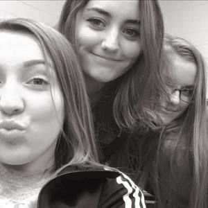 Meet your Posher, Mackenzie