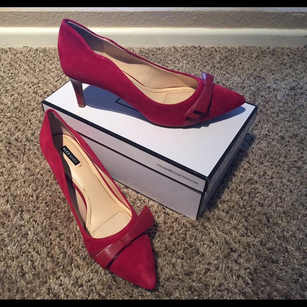Alex Marie pump heels size 8