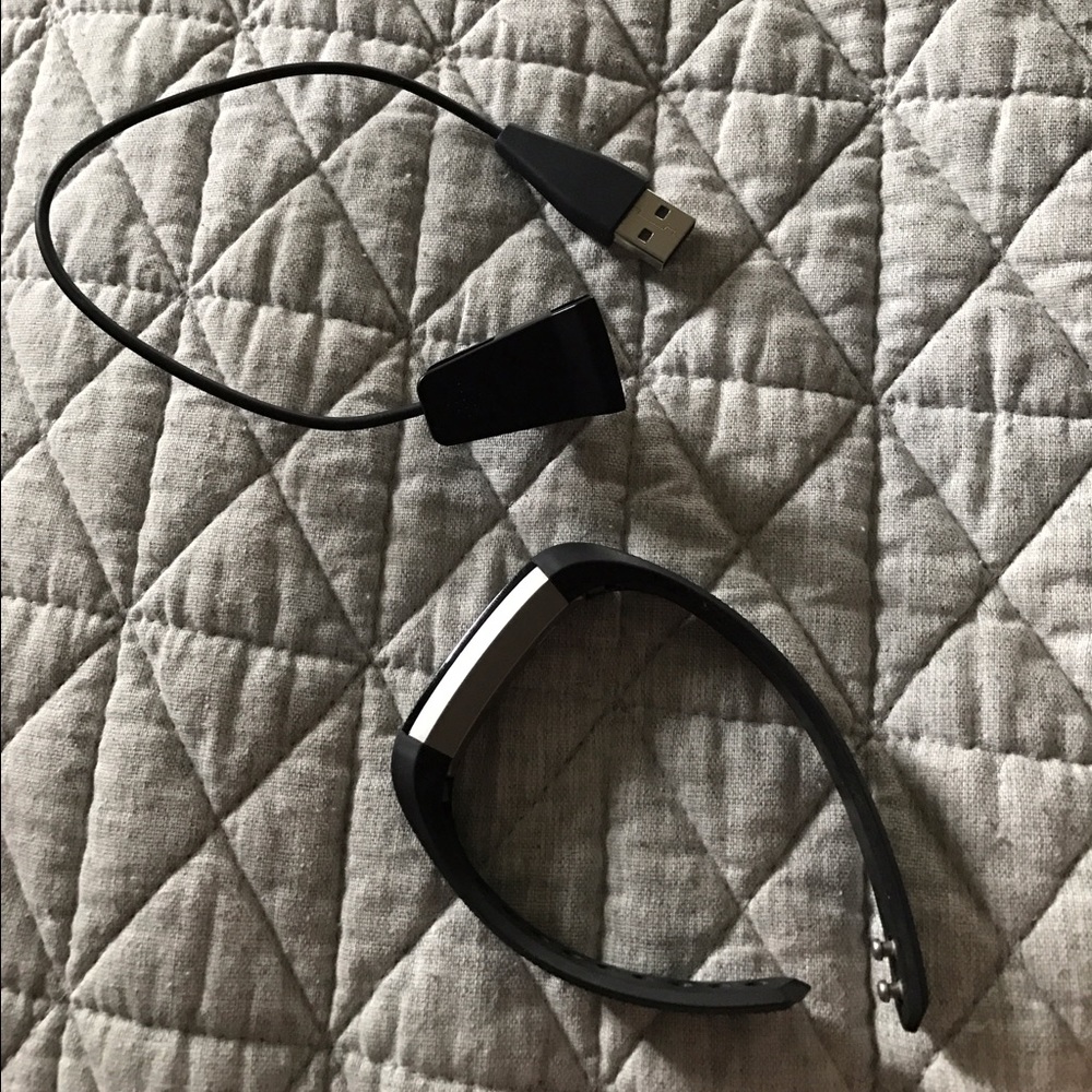 SOLD!-FitBit Alta - Picture 3 of 4