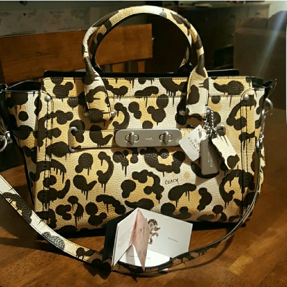 Coach Buster Swagger ORIGINAL LAUNCH & PRINT - Picture 3 of 12