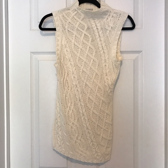 Sleaveless cream DKNY sweater - Picture 1 of 4