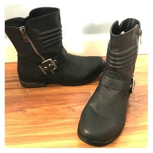 Rampage ankle boots