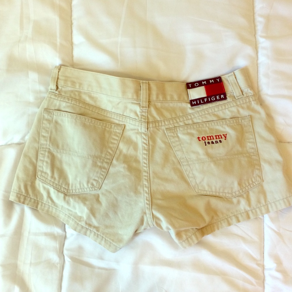 Tommy Hilfiger shorts size 7