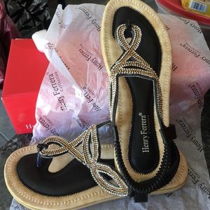 PRICE DROP Zita fun thong bling sandals *New*