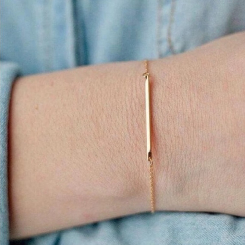 Dainty Minimalist Gold Bar Bracelet