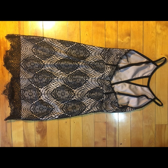 LF lace dress - Picture 4 of 5