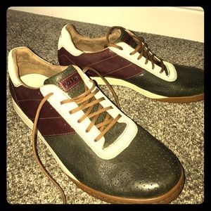 Fossil Shoes size 13