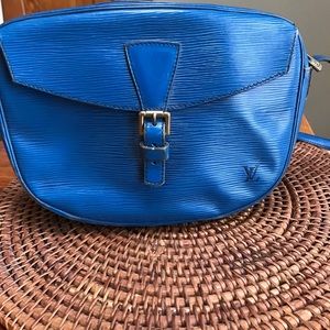 Authentic Louis Vuitton shoulder bag