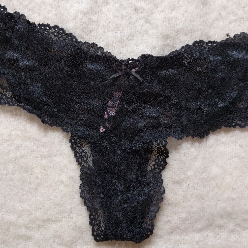 Victoria's Secret black lacey thong