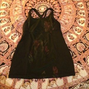 Lululemon tank