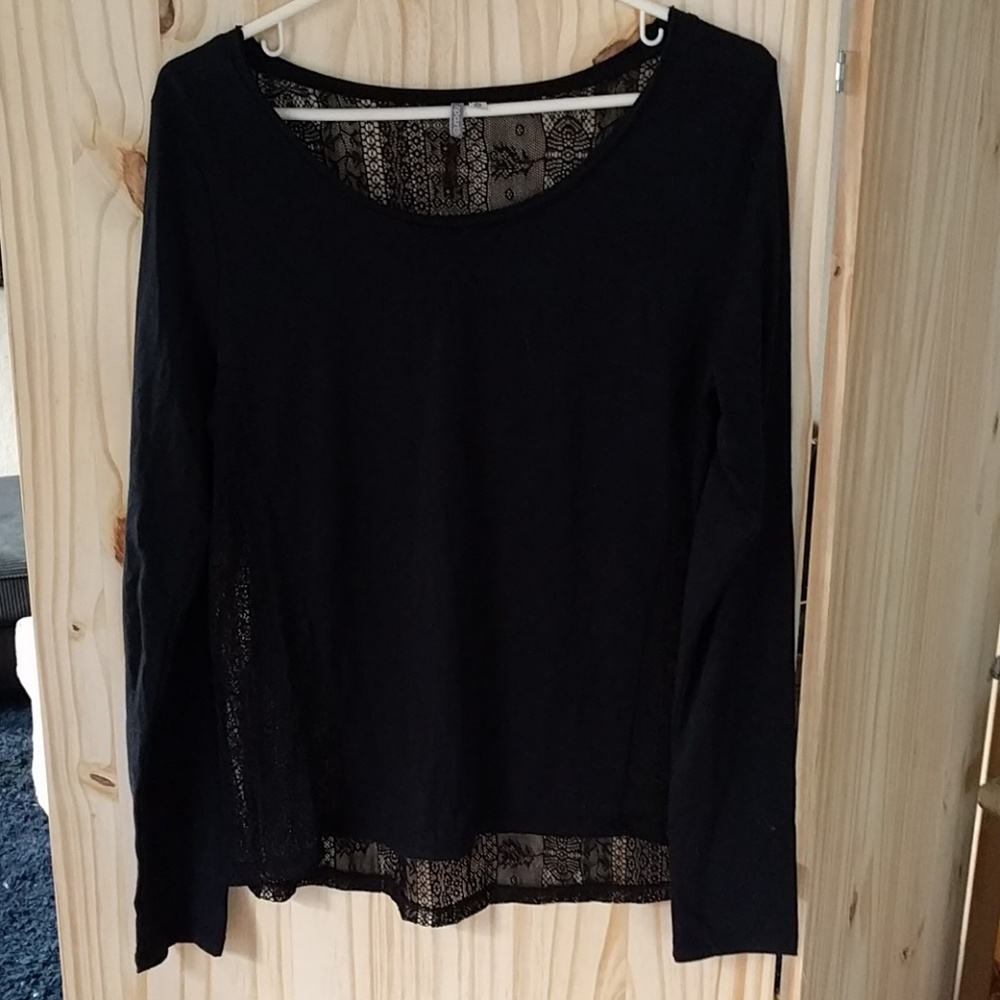 Rip Curl Black and Sheer Back Top