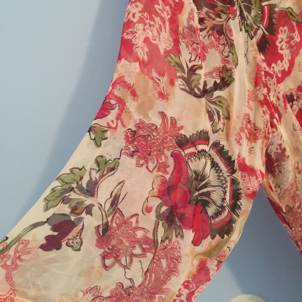 Sheer top - Picture 4 of 5