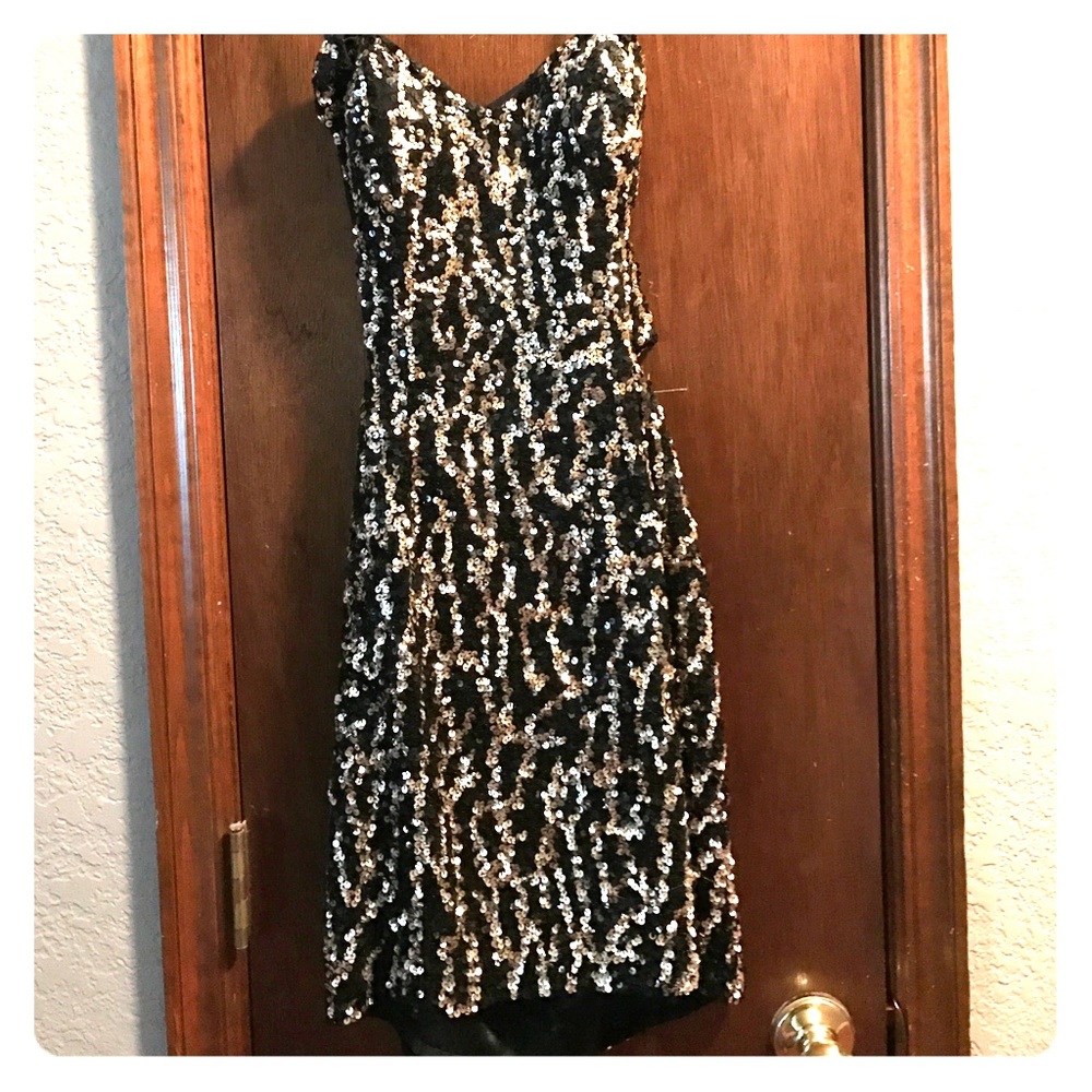 Strapless black & gold sequin prom/cocktail dress