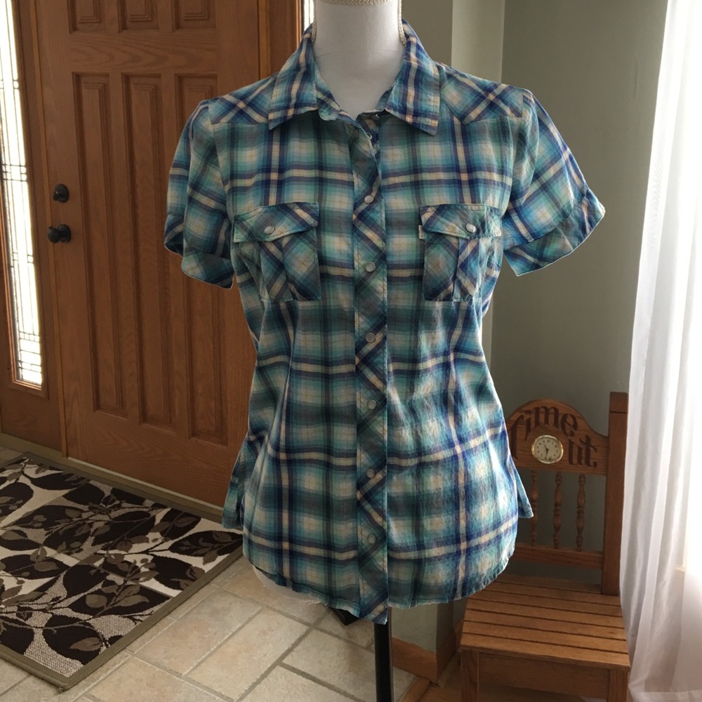 Levi's snap up flannel