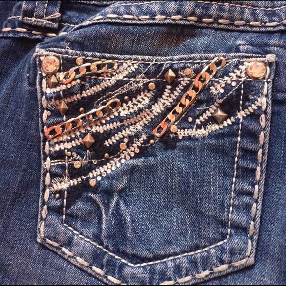 Jeans - Picture 3 of 3