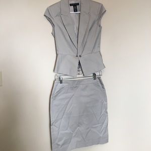 LAST CHANCE! NYC summer khaki suit