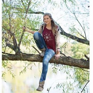 Meet your Posher, Jaymie