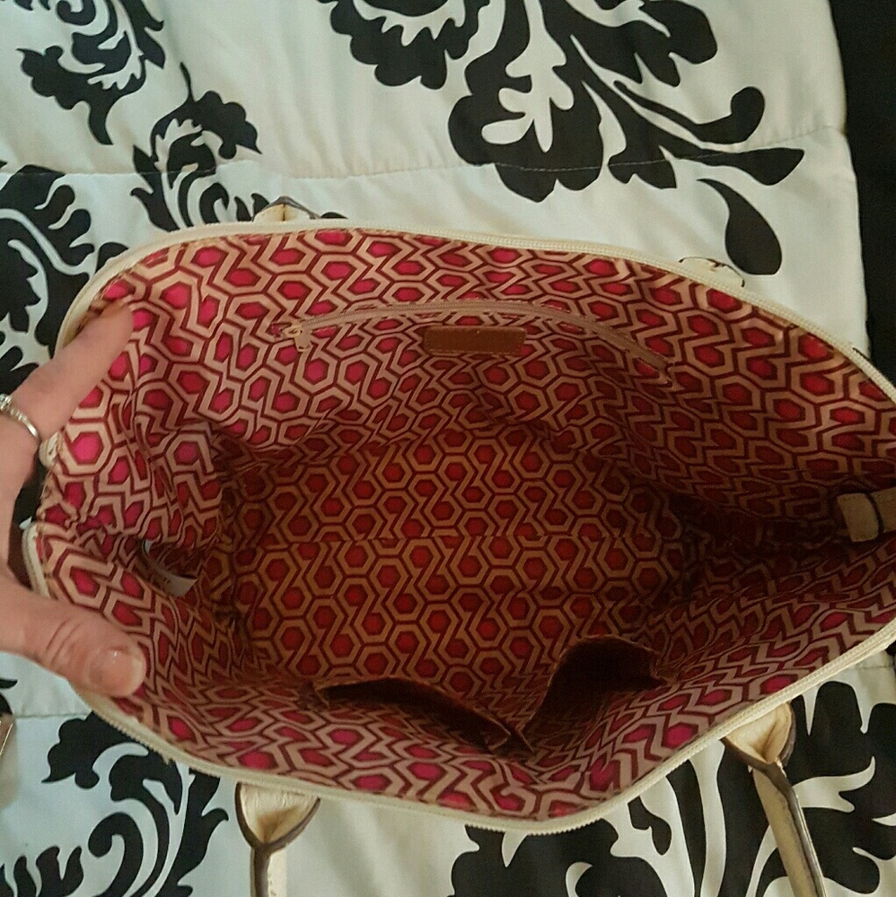 purse - Picture 2 of 2