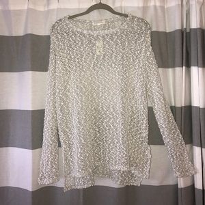 Silver Aero sweater// never worn ❄️