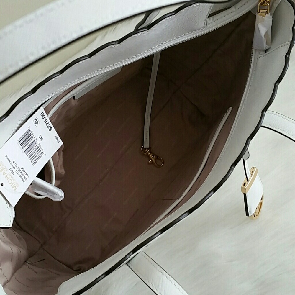 Nwt Authentic Michael Kors Totes - Picture 3 of 8