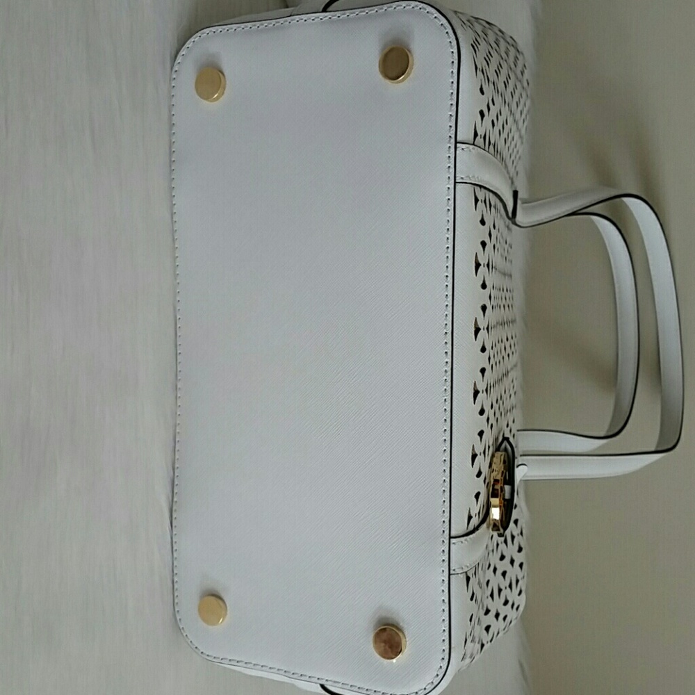Nwt Authentic Michael Kors Totes - Picture 4 of 8