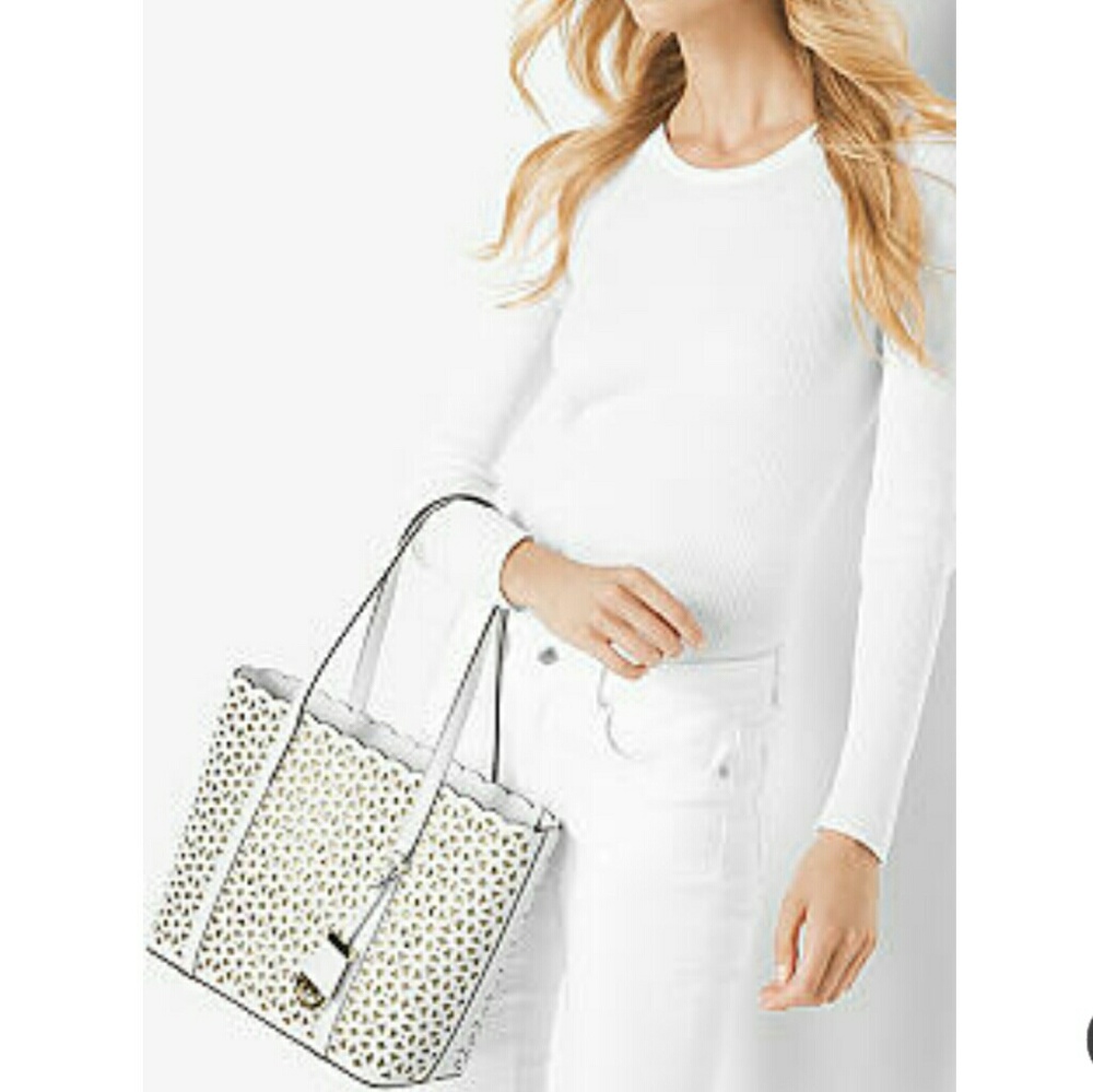 Nwt Authentic Michael Kors Totes - Picture 7 of 8