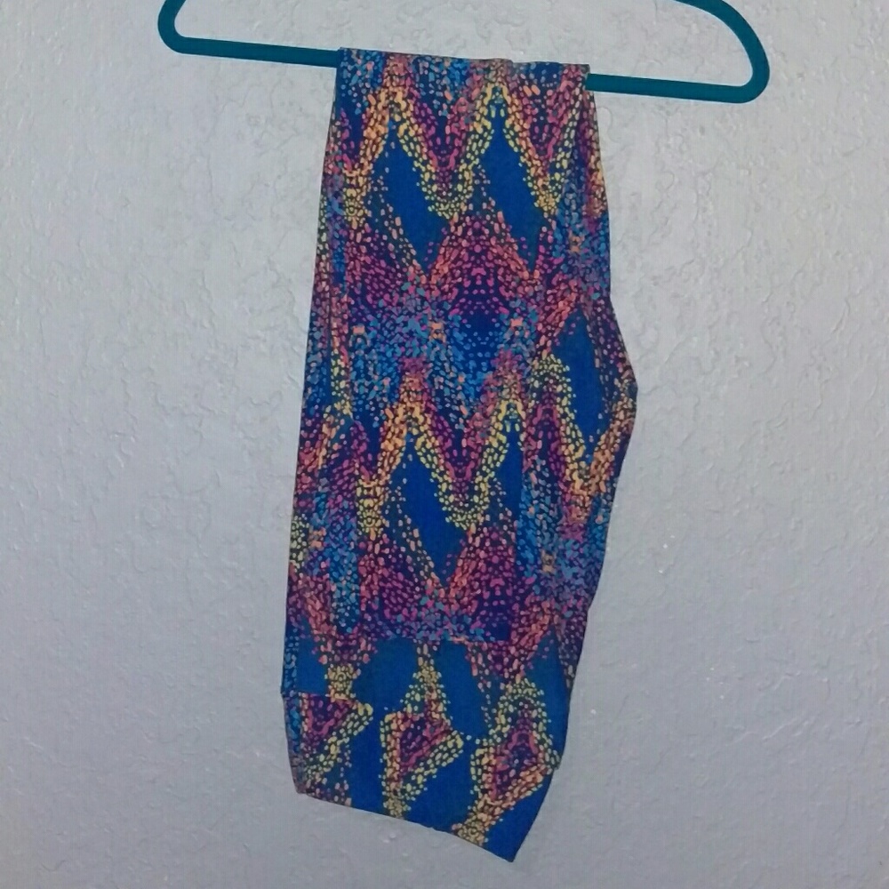 Final Discount: BNWOT LuLaRoe TC Leggings