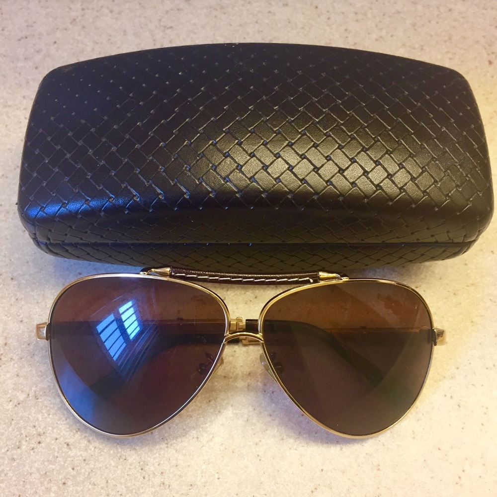 🔸Cole Haan Aviator Sunglasses🔸