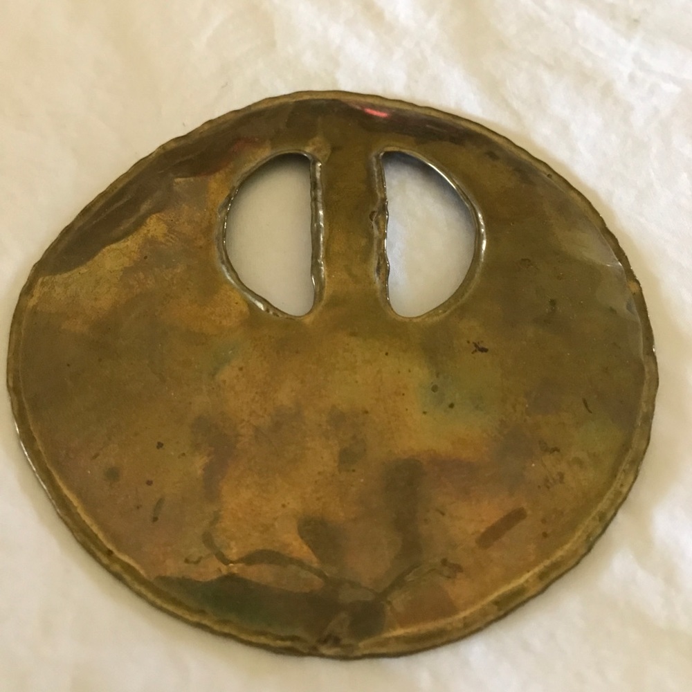 Gold pendent