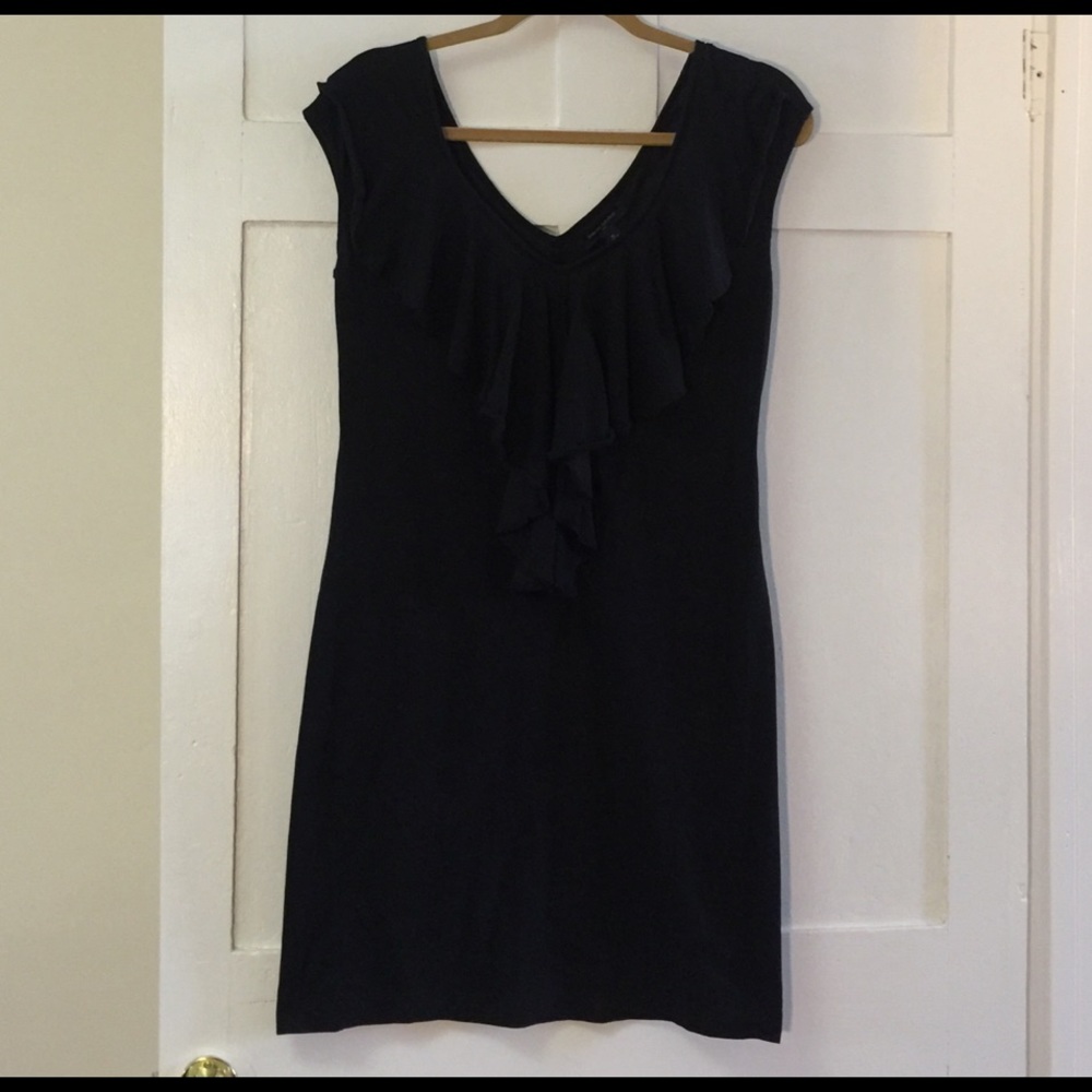 Banana Republic Black V neck