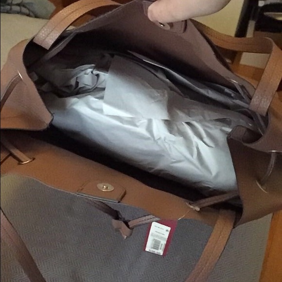 Mauve faux leather tote bag - Picture 2 of 3