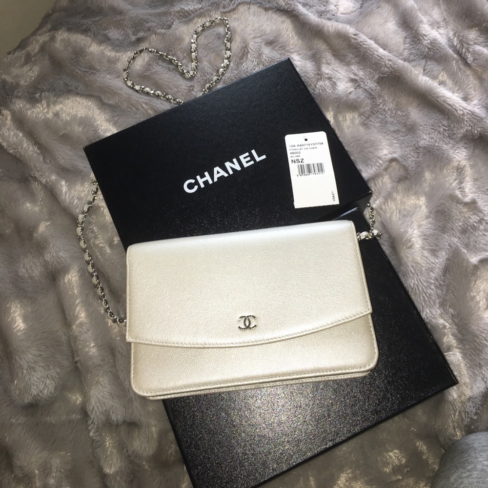 Chanel Silver Wallet On Chain
