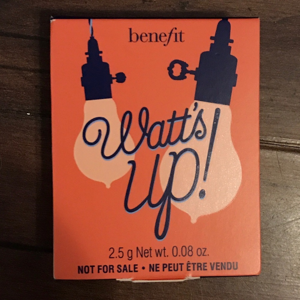 🎉HOST PICK🎉 NEW Benefit "Watts Up" Highlighter - Picture 2 of 5