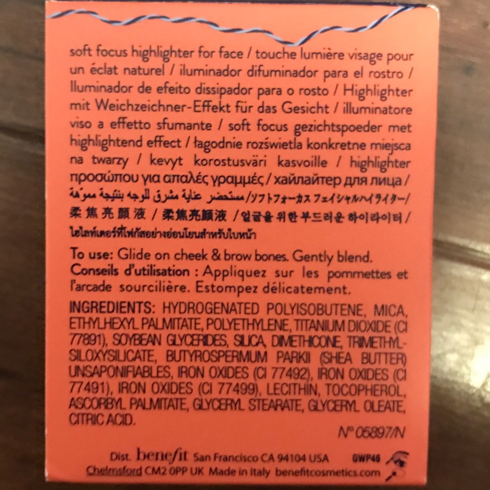 🎉HOST PICK🎉 NEW Benefit "Watts Up" Highlighter - Picture 4 of 5