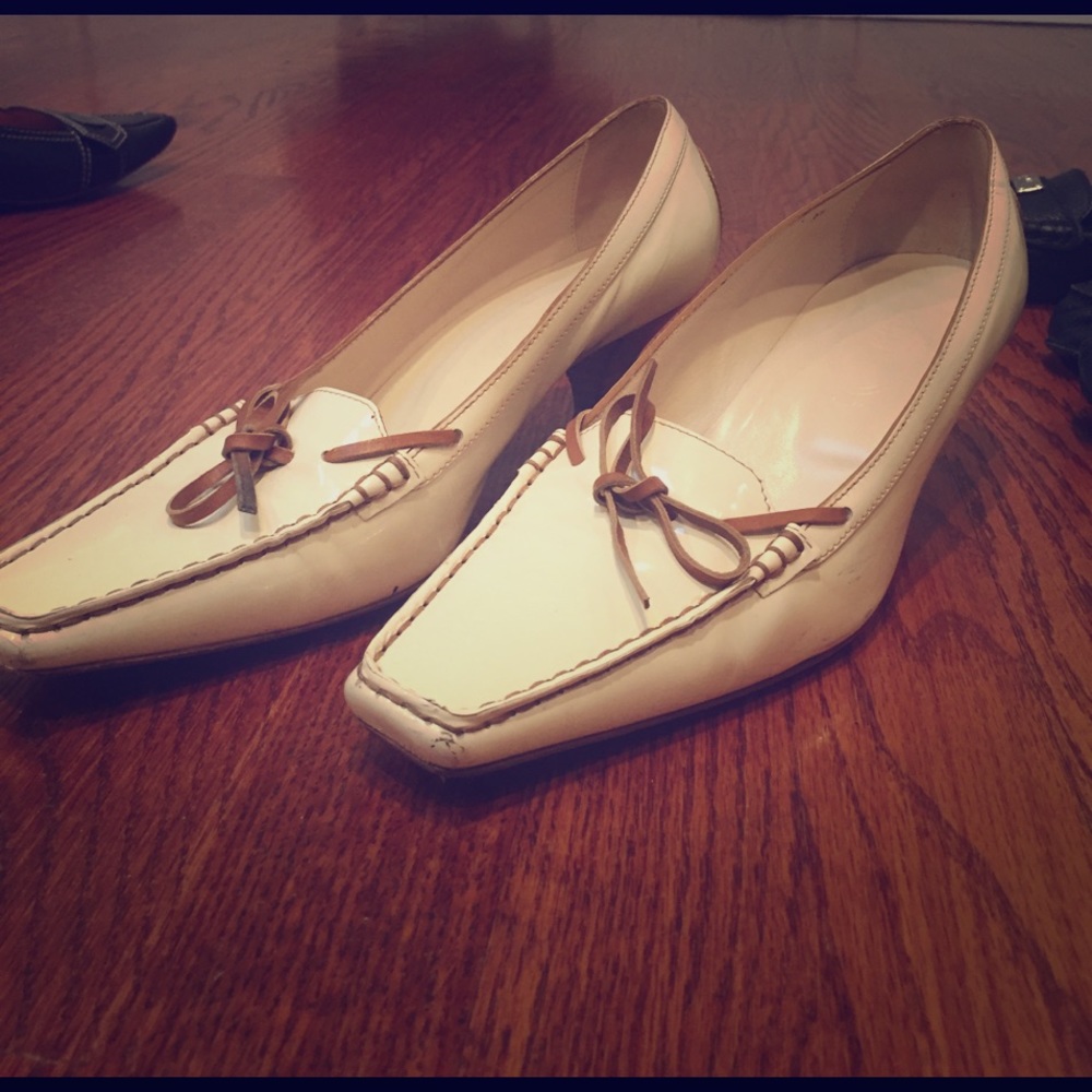 Tods patent leather heels