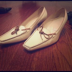 Tods patent leather heels