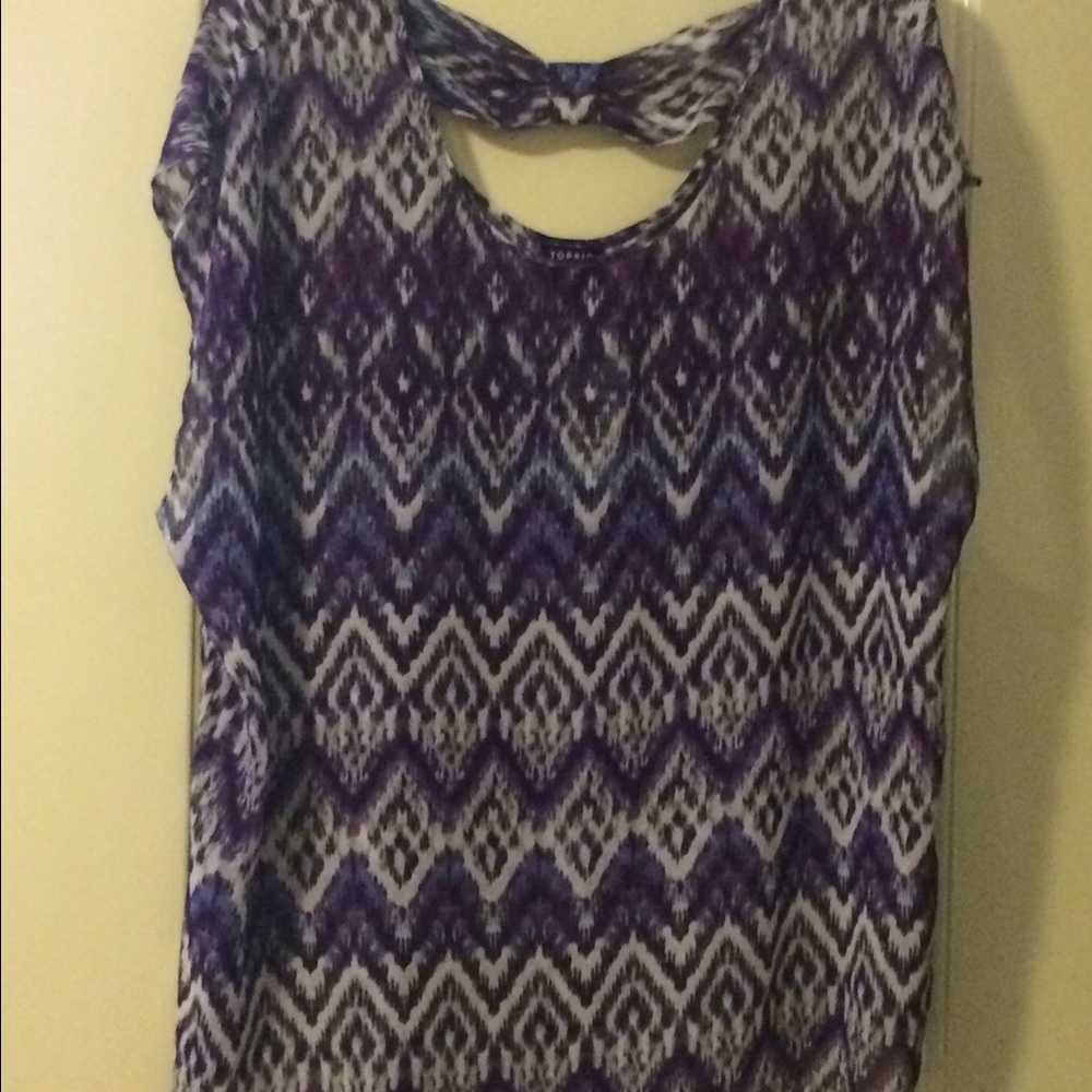 Torrid top