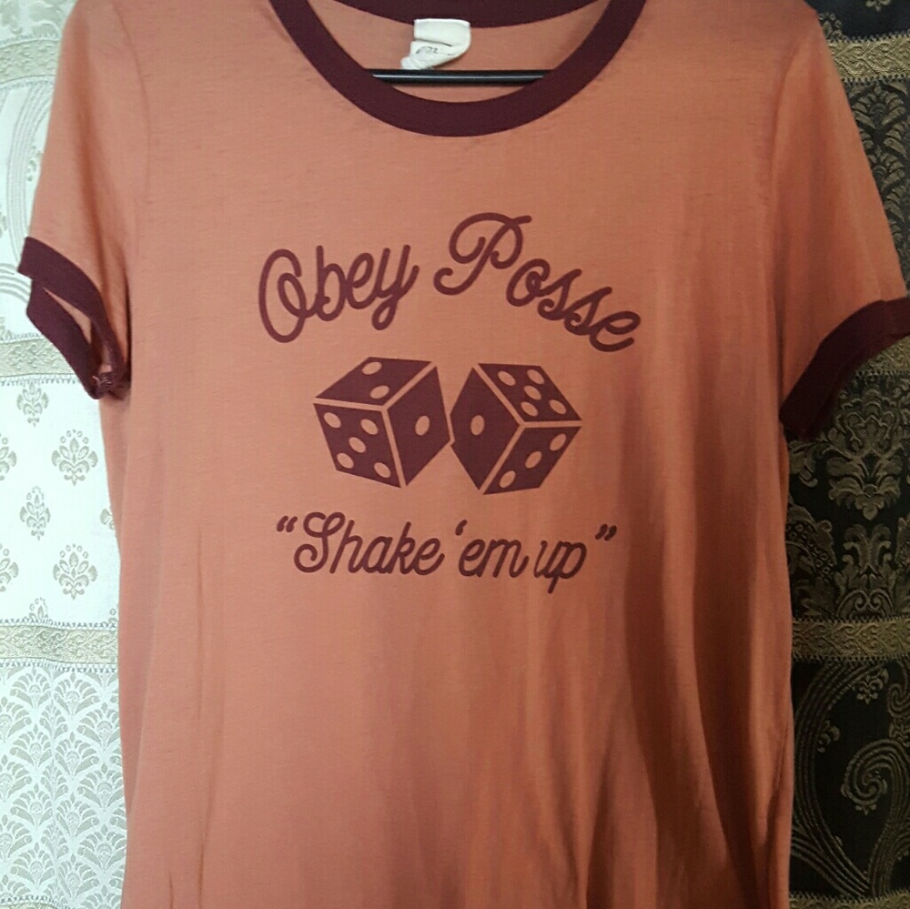 Obey teeshirt