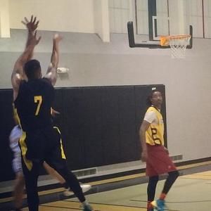 Meet your Posher, Leon