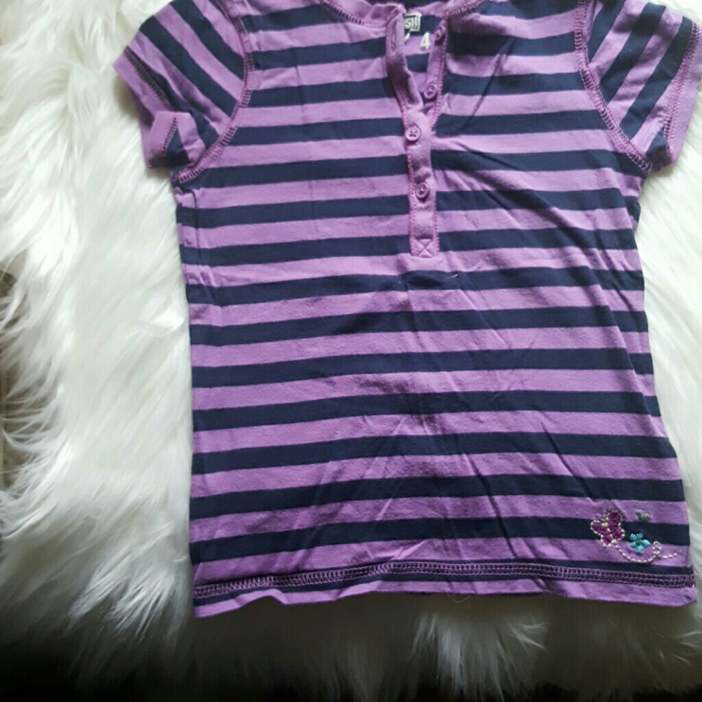 Little Girls Oshkosh T-shirt