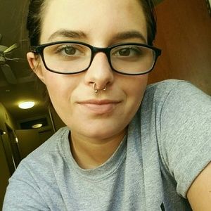 Meet your Posher, Rhiannon