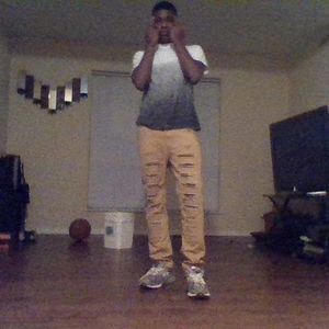 Meet your Posher, Malik