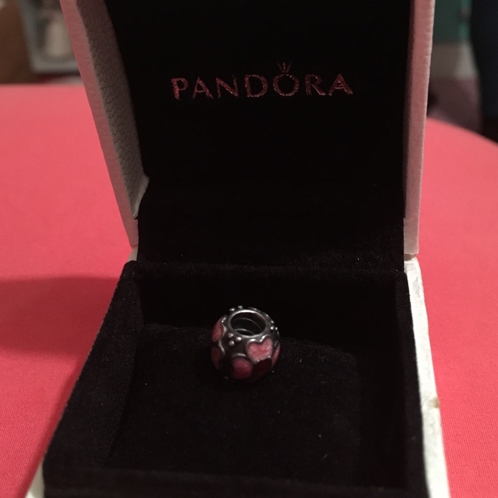 Pandora flower charm