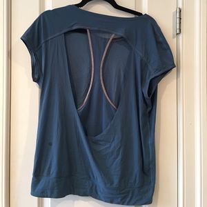 Lululemon top
