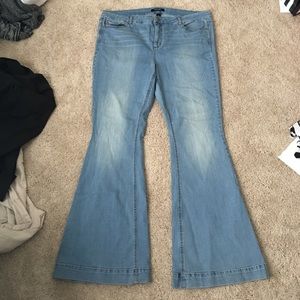 Refuge bell bottom flare jeans