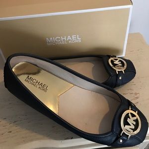 Michael Kors Fulton Flat