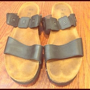 Naot wedge sandal