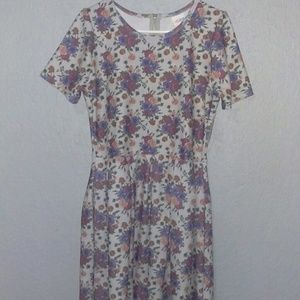 BNWT LuLaRoe Amelia