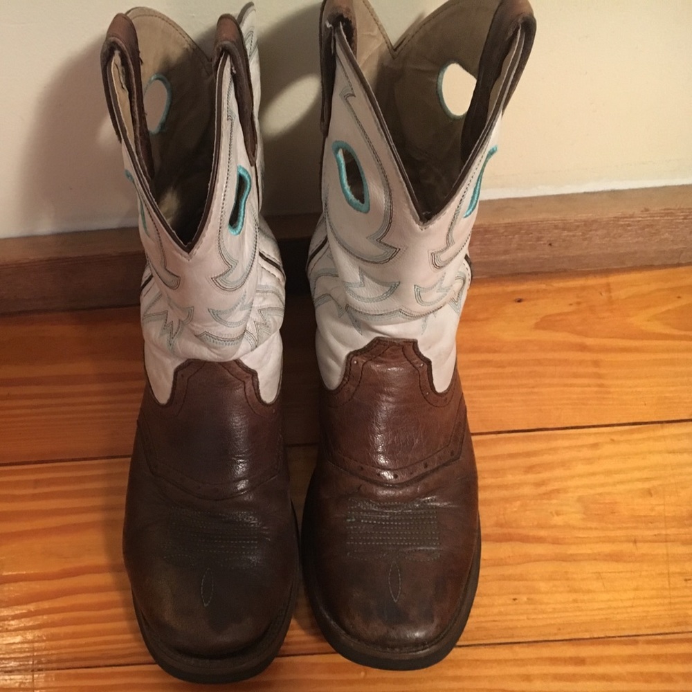 Roper rounded square toe cowgirl boots